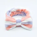 Fascia per capelli in flanella a righe rosa, viola e bianche con fiocco per lavaggio viso - 74 Fiocco A Righe Tricolore
