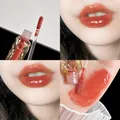 Glossy mirror lip glaze #01 Iced Oolong, hydrating liquid lipstick for a water-light finish - 01 Ice Oolong