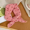 Rotes und weißes Gingham-Seidentuch mit süßem Kirschdruck-Muster für Damen Accessoires - Rot Weiß Gingham Kirsche