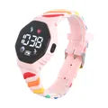 LED-Digitale Sportuhr für Kinder mit einem bunten rosa Regenbogen-Silikonarmband - Kirschblütenrosa