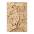 Primo piano del motivo floreale intagliato al laser su invito di nozze oro champagne - Beige Oro