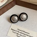 Vintage style gold-plated button stud earrings with a matte pearly finish for women - 33 Silver Needles - Black - Silver