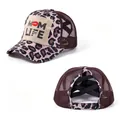 Casquette léopard pour queue de cheval avec patch MOM LIFE et dos en filet croisé - Adulte, Circonférence du chapeau 58cm réglable / Léopard Lèvre Rouge Marron