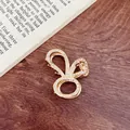 Elegant gold metal heart-shaped hair claw clip adorned with sparkling rhinestones for women - Rabbit Style (18-25) / 4.50cm / Gold