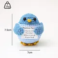 Pájaro amigurumi de ganchillo azul hecho a mano con tarjeta de mensaje positivo, 7,5cm - Loro (Azul)