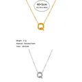 Collar minimalista de acero inoxidable con colgante inicial Q en tonos oro y plata - Letra Q / Color acero