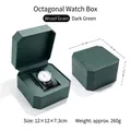 Caja de regalo para relojes octogonal verde oscuro con textura de madera y forro suave - Veta de madera / Verde Oscuro