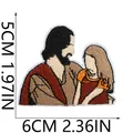 Parche bordado de fe de Jesús detalle con dimensiones 5x6 cm en fondo blanco puro - Estilo de Jesús Interactuando con el Niño (C3RW-128-08)