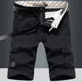 Short cargo noir classique pour homme avec plusieurs poches et une ceinture. - Noir / 38