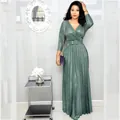 Robe longue plissée élégante vert métallisé scintillante avec manches et ceinture - Vert malachite / S
