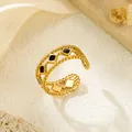 Elegante anello regolabile con perline placcate in oro e intarsi in smalto nero minimalista - Stile Bordo Perlato con Decorazione a Rombo Nero (GJ087) / Aperto Regolabile / Oro