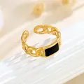 Anello aperto elegante in acciaio inossidabile dorato con inserto rettangolo smalto nero - Stile Conchiglia Nera Rettangolare con Texture a Catena Grossa (GJ095) / Aperto Regolabile / Oro Madreperla Nera