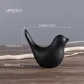 Figura de pájaro de cerámica negra minimalista con dimensiones para decoración del hogar - Pájaro Negro Pequeño (HP250)
