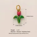 Piccolo ciondolo a forma di fiore di tulipano in smalto e acciaio inossidabile placcato oro 18K - Fiore
