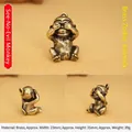 Vintage Affenfigur aus Messing für den Schlüsselanhänger im chinesischen Sternzeichen - 23x35mm / Messingfarben (Nichts-sehen-Affe)