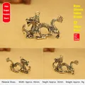 Vintage Messing Drachen Sternzeichen Schlüsselanhänger mit feinem Wachsausschmelzguss - 48x30mm / Messingfarbe (Wolkenreitender Drache)