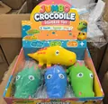 Juguetes antiestrés de cocodrilo gigante de colores en una caja de exhibición llamativa - Cocodrilo / Verde