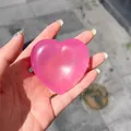 Juguete squishy rosa en forma de corazón que cambia de color al sol - Forma de Corazón / 1 Pieza / Corazón de Cambio de Color de Maltosa