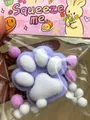 Μαλακό μωβ και λευκό χνουδωτό παιχνίδι squishy πατούσα γάτας για ανακούφιση από το άγχος - Μωβ
