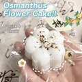 Blütenförmiges weißes Osmanthus-Kuchen-Squishy-Spielzeug zum Stressabbau im Asia-Stil - Blumenstil (Mit Kette) / Weiß