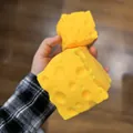 Due giocattoli squishy a forma di formaggio giallo antistress regalo di decompressione - Blocco di Formaggio 5x5