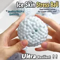 Balle anti-stress mochi squishy texturée blanche pour une expérience sensorielle tactile - Perles Popping Vertes