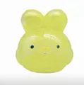Gelber perlglanz Hasen-Squishy Spielzeug zum Stressabbau mit süßen blauen Augen - Gelber Hase (Mit Farbbox)