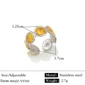 Bague réglable en acier inoxydable bicolore or et argent avec motifs de soleil fleuris - Réglable / Style lié à disque de tournesol (JZ-YS560) / Bicolore (Or et Argent)
