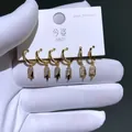 Set mit drei Paar vergoldeten Creolen mit zirkonia-besetzten Eis-am-Stiel-Anhängern - Eis am Stiel Stil (2822)