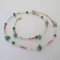 Detail van handgemaakte vintage ketting en armband set met natuursteen en kralenmix - Stijl 8 (Halsketting) / 38+5cm
