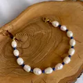 Bracelet fait main en perles d'eau douce baroques avec perles bleues et fermoir doré - Style Perle d'Eau Douce Bleu Foncé (Q)