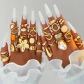 Set de anillos bohemios dorados con piedras preciosas perlas y diseños florales - Estilo de gema floral (6663701HB)