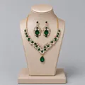Elegantes Vintage Schmuckset mit grünen Birnenkristallen und funkelnden Strass - Grünes Strass-Vielseitiges Geburtstag-Schmuckset NS-J6503GHG