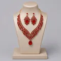 Vintage Schmuckset mit roten Strasssteinen, Halskette und Ohrringe für Galakleid - Roter Strass Party Schmuckset (NS-J6503GRED)