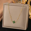 Elegante vergulde titanium stalen ketting met een groene zirkoon klavertje vier hanger voor dames. - Groene Zirkonia Klaver Ketting(H1187) / Goud