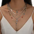 Élégant ensemble de colliers argentés à plusieurs rangs avec pendentifs cœur et pierres vives. - Ensemble de colliers à pampilles en strass en forme de cœur argenté (6589202HB)