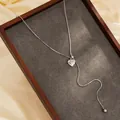 Elegante collana a Y con ciondolo a cuore in argento e catena a serpente per stile chic - Collana a Y con ciondolo a cuore / Argento (07664)