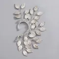Κομψό ασημένιο ear cuff με φύλλα και κρύσταλλα για μια μοναδική σοφιστικέ εμφάνιση - Ασημένιο σκουλαρίκι αυτιού ξωτικό του δάσους ERS-J4181S