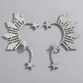 Eleganti orecchini ear cuff argento con stelle e sole, decorati con strass scintillanti. - Orecchino a Fascia di Fata in Lega Argento (ERS-J4318S) / Argento
