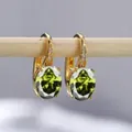 Elegante goldene Creolen mit großen ovalen grünen Zirkonia-Steinen - Vergoldeter Olivgrüner Zirkon