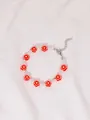 Tobillera hecha a mano con flores de arcilla roja y perlas blancas para mujer - Rojo Amarillo