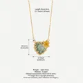 Elegante goldene Kupfer Herz Halskette mit grünem Geburtsstein und gelbem Blumenanhänger. - März/Narzisse