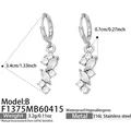 Orecchini in acciaio inossidabile con zirconi, variante lunga 3.4 cm - Orecchini d'argento
