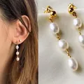 Orecchini a pendente con tre perle d'acqua dolce naturali con finitura placcata oro 18K - Taglia unica / Orecchini pendenti lunghi con perle barocche