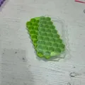 Bandeja de cubitos de hielo de silicona verde con 37 celdas y tapa transparente DIY - Nido de abeja 37 Rejillas (SIC-018A) / 16*10*2cm / Verde