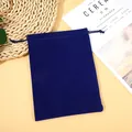 Pochette en velours bleu roi avec cordon pour le rangement de bijoux et cadeaux divers - 5x7cm / Bleu Saphir