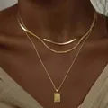 Elegante collana dorata a tre strati con catena a serpente piatta e pendente rettangolare - Stile Ciondolo a Tre Strati 1 (x252) / Set di 3 / Argento