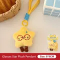 Adorable pendentif étoile en peluche jaune avec lunettes brodées, taille de 8x9cm - Pendentif en Peluche Étoile avec Lunettes