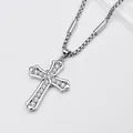 Collier croix en acier titane argenté avec pierres de zircone pour les hommes et les femmes - Collier Croix Pavé de Zircone (L8887-A)