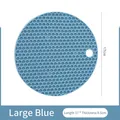 Light blue 17cm round silicone heat resistant mat featuring honeycomb anti-slip pattern - Large (17CM) / Blue